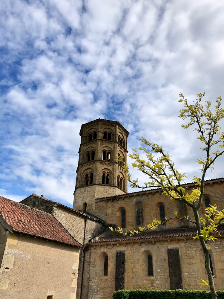 Anzy-le-Duc, merveille romane du Brionnais